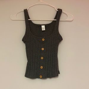 Grey tank w/ buttons